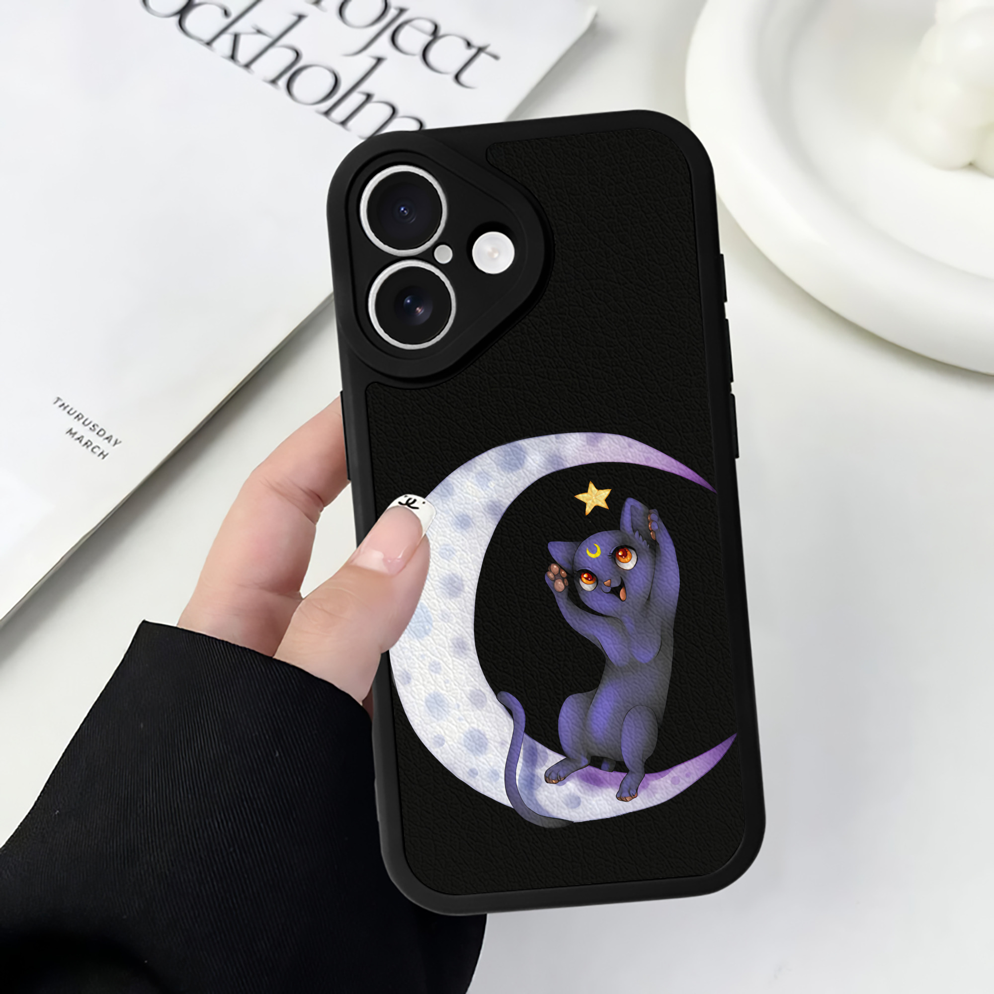 （画像用） 美少女戦士セーラームーン Sailor Moon 【iPhone 16シリーズ対応】シリコンスマホケース（レザー調） 材質：シリコン